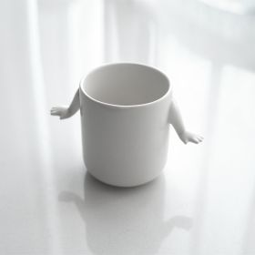 Creative Fashion Ceramic Hand-holding Mug (Option: Draped Hand Mug-1PCS)
